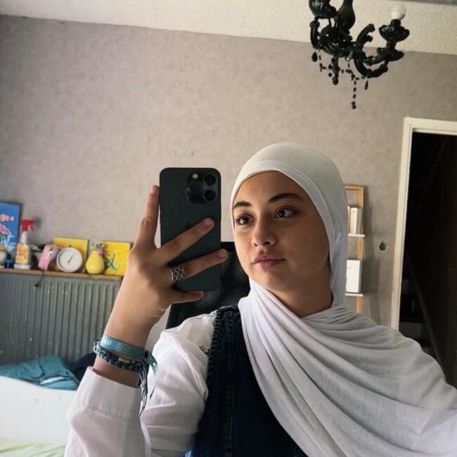 Babysitter in Trouville-sur-Mer: Anais