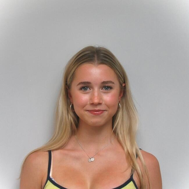 Babysitter in Twickenham: Nina