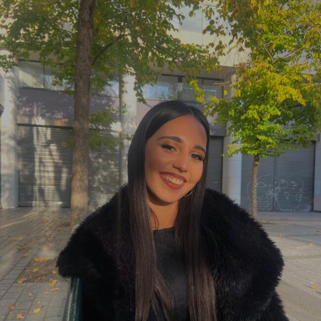 Babysitter in Créteil: Sarah