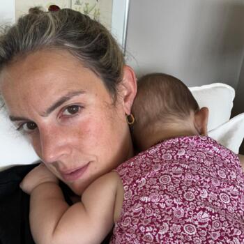 Babysitting job in Barra de Carrasco: babysitting job Lucia