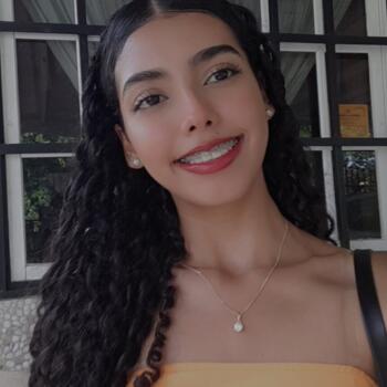 Babysitter in Los Santos: Milagros