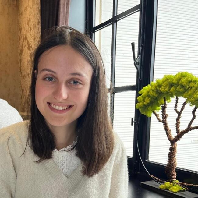 Babysitter in Moeskroen: Elsa