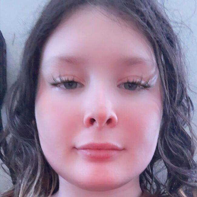 Babysitter in Echo River: Shay