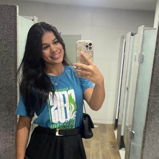 Babysitter in Maceió: Lara