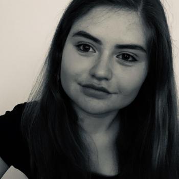 Babysitter a Zwalm: Laura