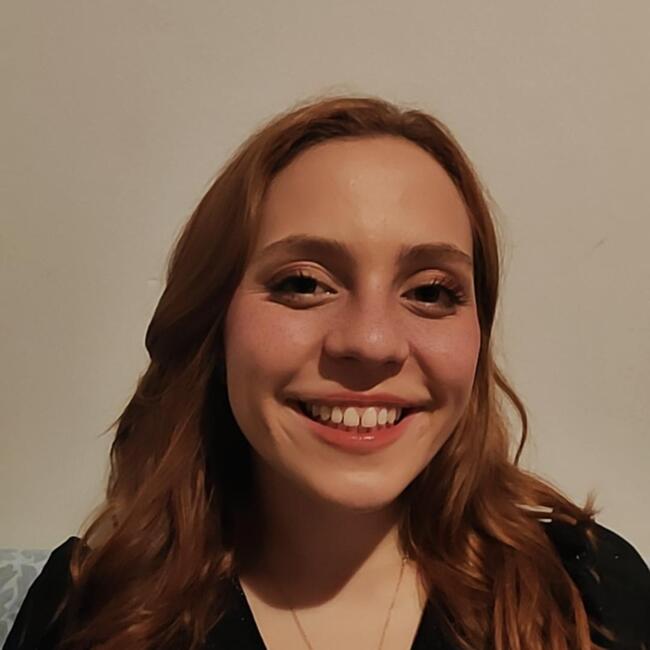 Babysitter in Villiers-Saint-Fréderic: VIVIANE