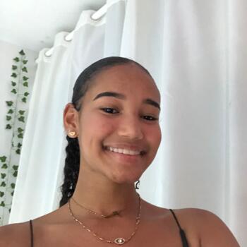 Baby-sitter in Montpellier: Thaïs