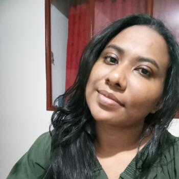 Babysitter in Medellín: Dania Selene