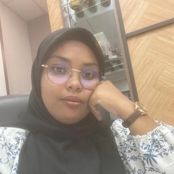 Babysitting job in Johor Bahru: babysitting job Aishah