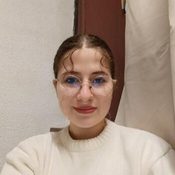 Babysitter in Limoges: Tania