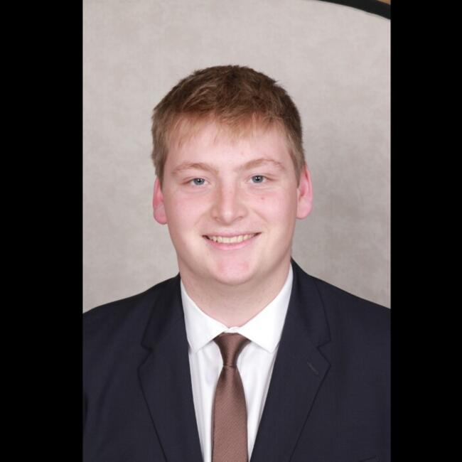 Babysitter in Dijon: Valentin