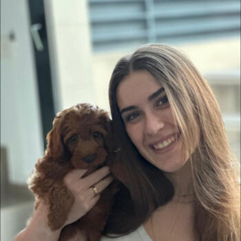 Babysitter in Castelldefels: Celia