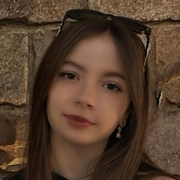 Babysitter in Bordeaux: Chenoa