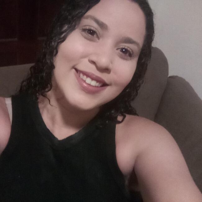 Babá em Suzano: Luiany