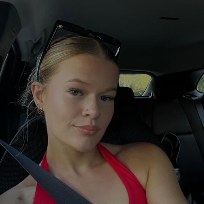 Babysitter in Tahmoor: Sarah