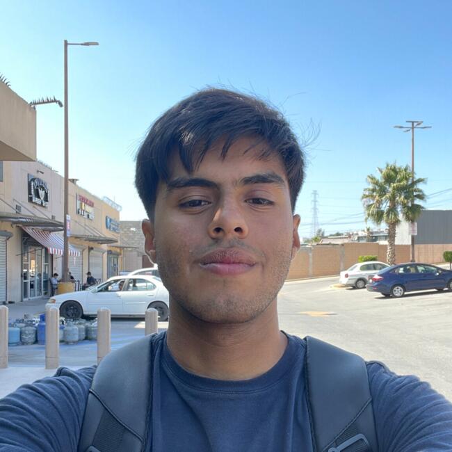 Babysitter in Tijuana: Carlos