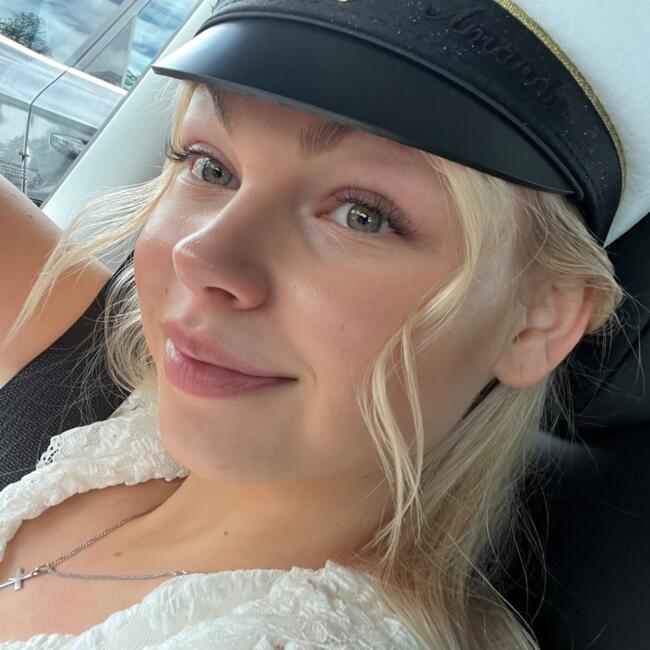 Barnvakt i S:t Michel: Emilia