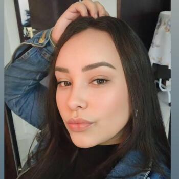 Babá em Balneário Camboriú: Thalia