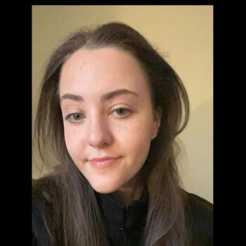 Babysitter in Causewayhead: Maya