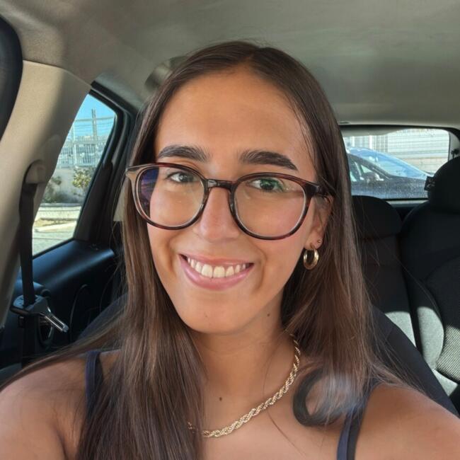 Babysitter in Setúbal: Matilde