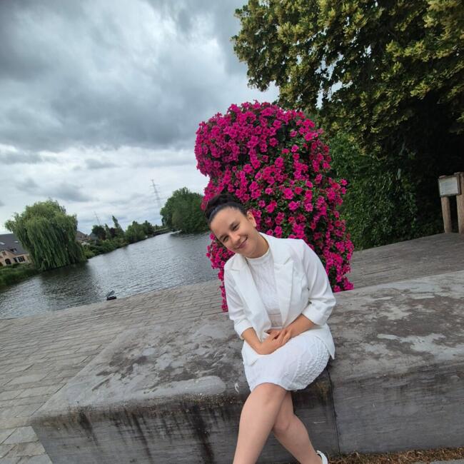 Babysitter in Waregem: Bianka