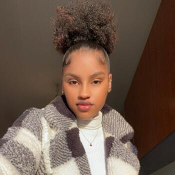 Babysitter in Sintra: Zelida