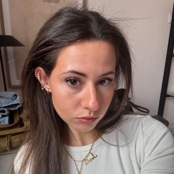 Babysitter in Oviedo: Mariele