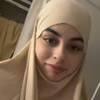 Babysitter in Colombes: Myriam