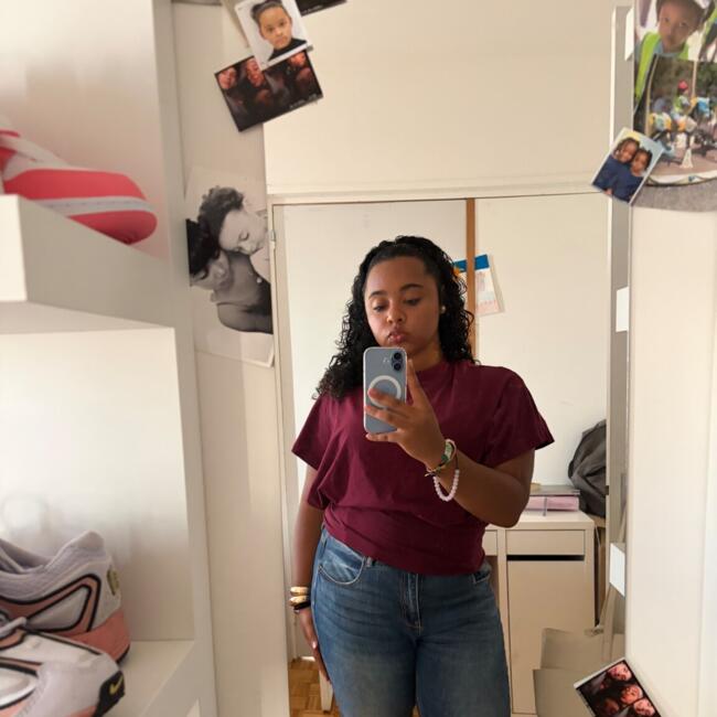 Babysitter in Champigny-sur-Marne: Lyllwen
