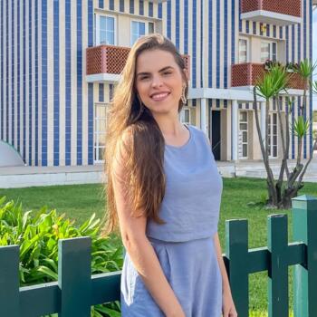 Babysitter São João da Madeira: Larissa