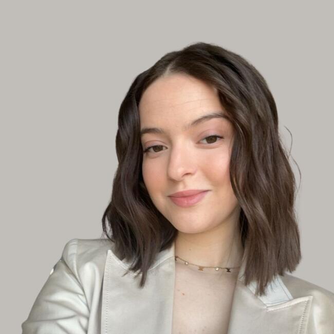 Babysitter in Paris: Maliza