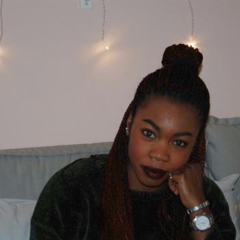 Baby-sitter in Namur: Feyi