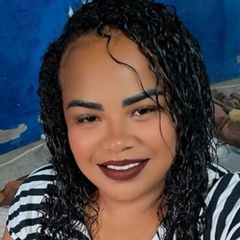 Babysitter in Niterói: Morena