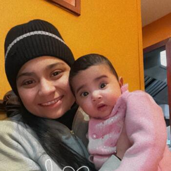 Babysitter in Glasgow: Kirti