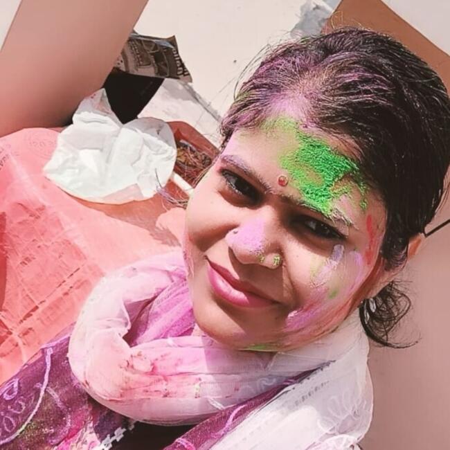 दिल्ली में बेबीसिटिंग की नौकरी: Aishwarya