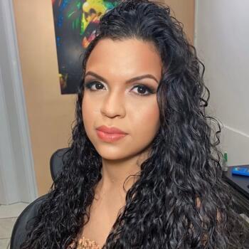 Babysitter in Fortaleza: Larissa