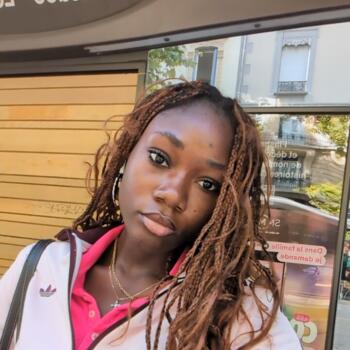 Baby-sitter Saint-Martin-le-Vinoux: Favour
