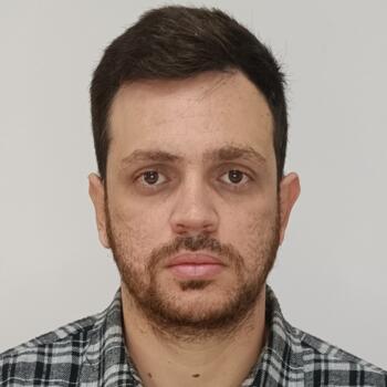 Babysitting job in São José dos Campos: babysitting job Alex