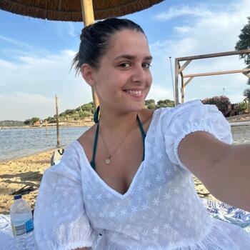 Babysitter in Elvas: Marisa