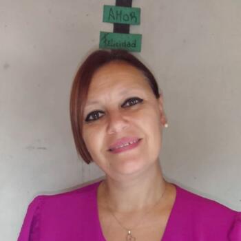 Niñera Ciudad del Libertador General San Martín: Alejandra Alves