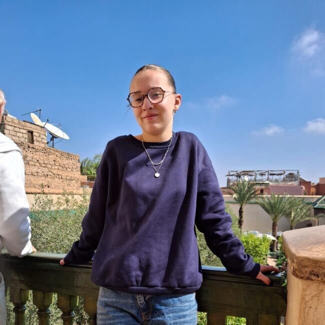 Babysitter in Louviers: Pauline