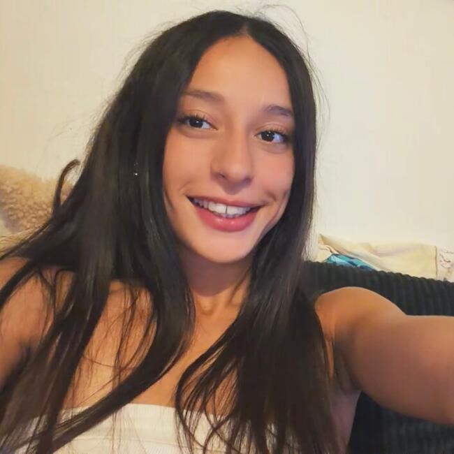 Babysitter in Toulon: Dalinda