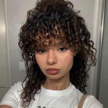 Babysitter in Paris: Ines