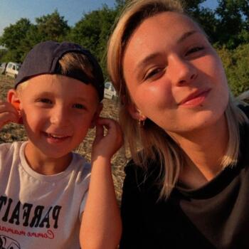 Job de garde d'enfants à Chapelon: job de garde d'enfants Romane