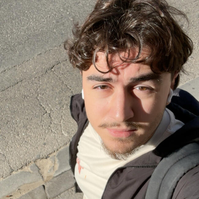 Babysitter in Nîmes: Mustafa