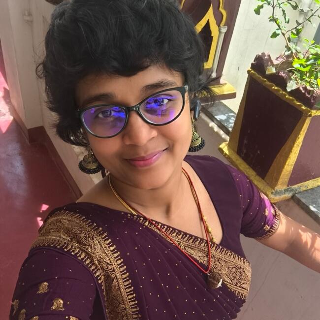 Babysitting job in Periyanayakkanpalaiyam: Brindha