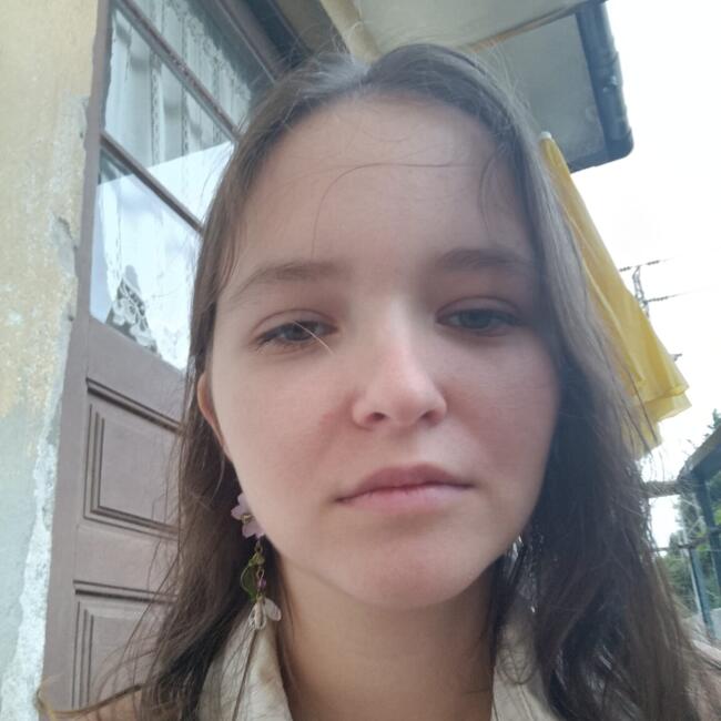 Babysitter in Arcozelo: Sara
