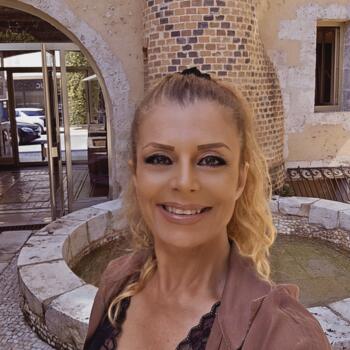 Babysitter in Loures: Armanda