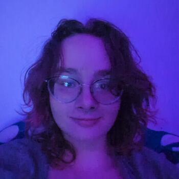 Baby-sitter in London: Lexi