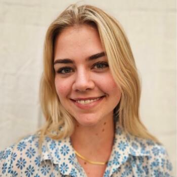 Babysitter in Gloucester: Jessica